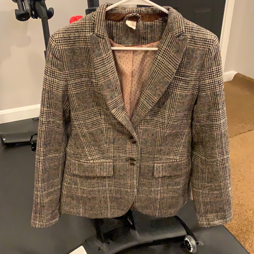 Beautiful preppy blazer